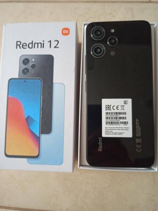 Диван угловой, сумка, коляска 3 в 1, лего набор, холодильник Beko, стиральная машина Samsung, цифровое пианино Yamaha P-105, смартфон Xiaomi Redmi 12, бинокль Б12 советский, беговая дорожка Evo M 8