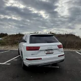Audi Q7 2018 6
