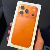 iPhone 17 pro Orange 256gb, iPhone 17 pro max Silver 256gb 3