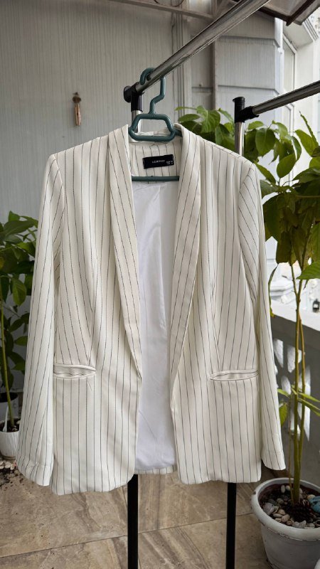 Женская одежда в хорошем состоянии