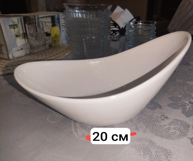 Стаканы, салатницы, икорница, рюмки, кружка, салфетница 5