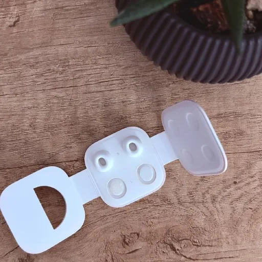Оригинальные амбушюры Apple AirPods Pro