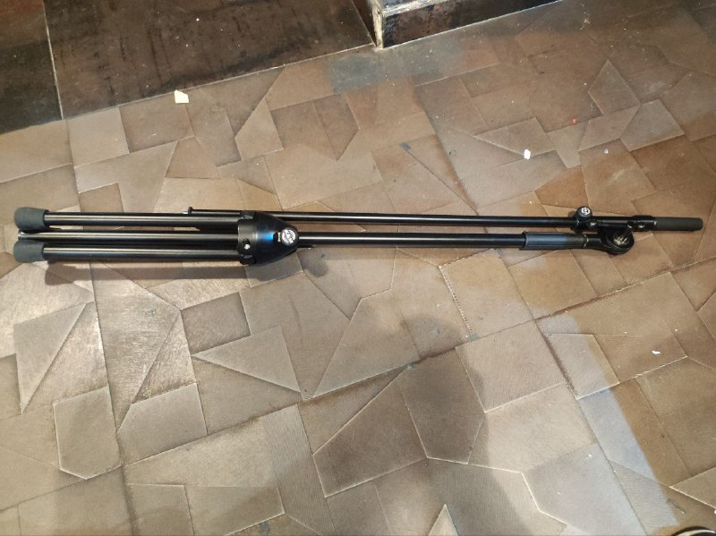 K&M tall boom microphone stand 3