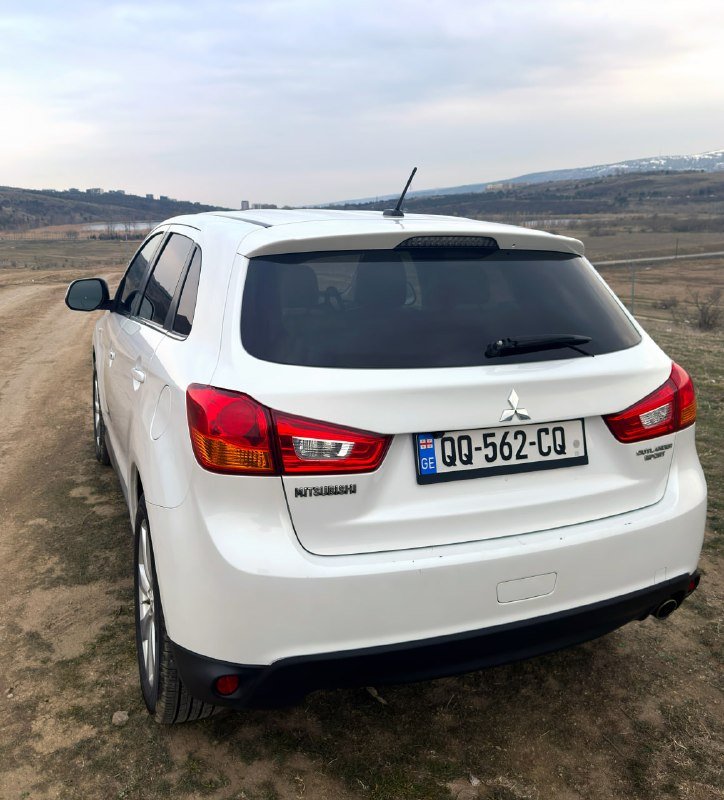 Mitsubishi Outlander Sport SE 2014 5