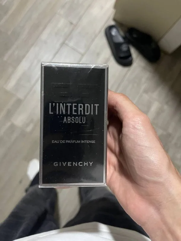Духи Givenchy L'Interdit Absolu