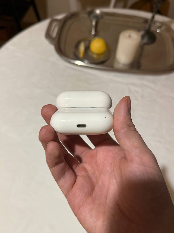 AirPods Pro 1 поколения, левый наушник, кейс 3