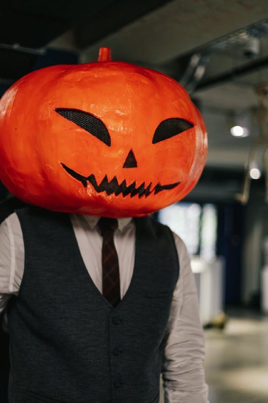 Тыква на Хэллоуин из гипса 2