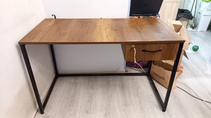 Рабочий стол с ящиком 120 × 60 2