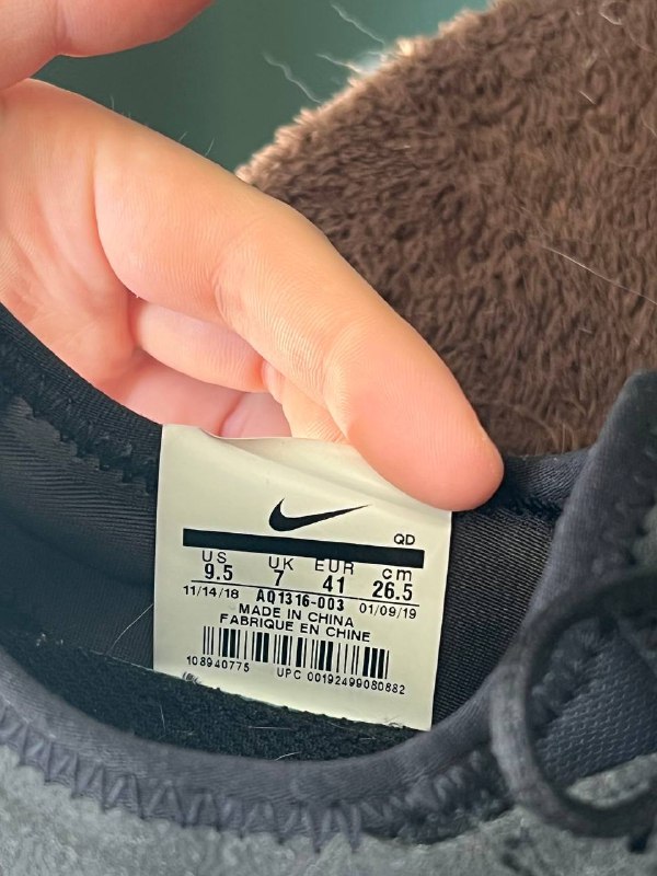 Nike shoes 3