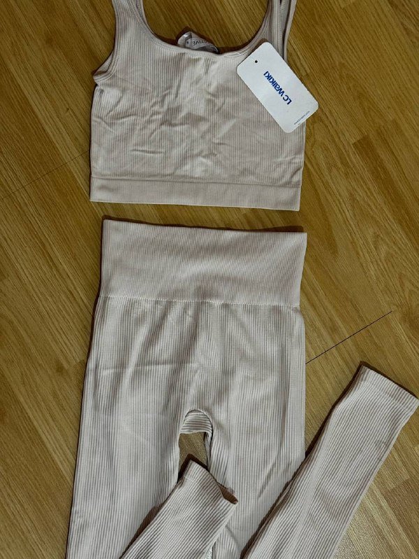 Спортивный костюм топ и лосины LCW размер S