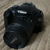 Мужская рубашка, фотоаппарат Canon, стол IKEA, USB-клавиатура 3