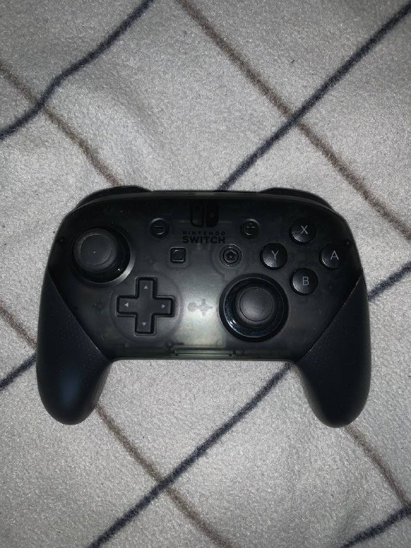 Nintendo Switch Pro Controller, Фотоаппарат Sony Cyber-shot DSC-T30 4