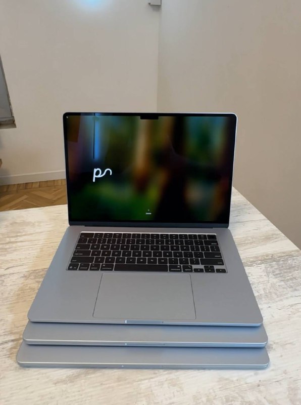 MacBook Air 15-inch 2025, Apple M4, 24GB/512GB, Sky Blue