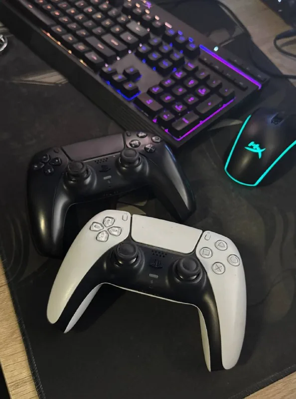 PlayStation 5 Slim 1TB 1