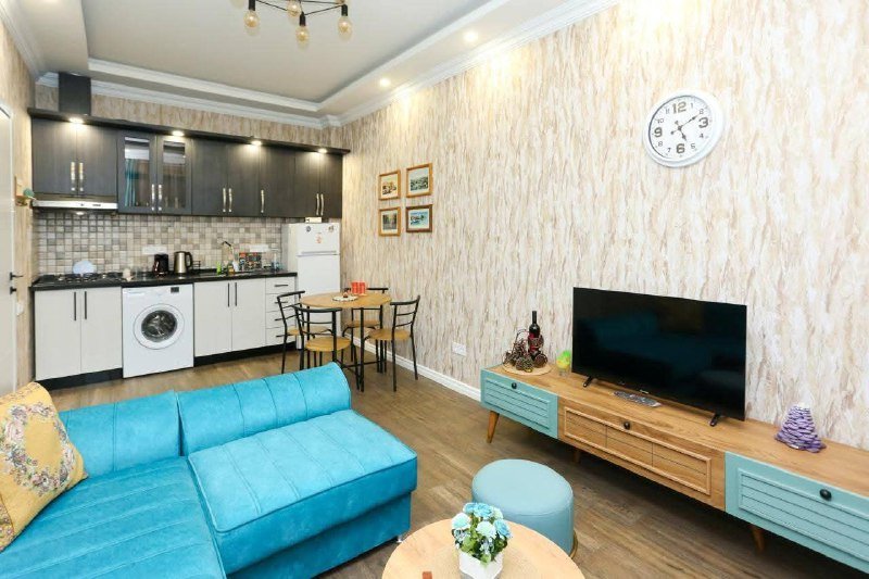 2-комнатная квартира в центре Батуми на длительный срок