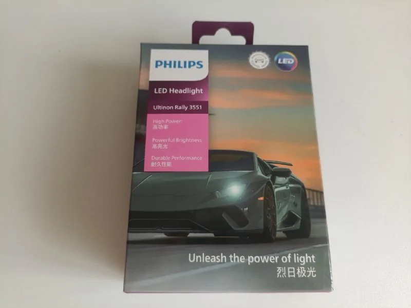 Светодиодные автомобильные лампы Philips Ultinon Rally 3551 H8/H9/H11 1