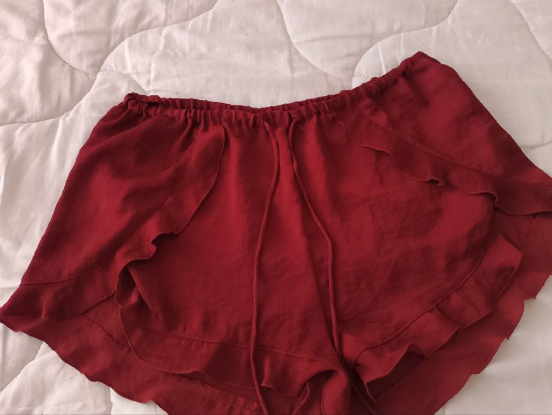 Шорты H&M, вечерние блестящие брюки 2