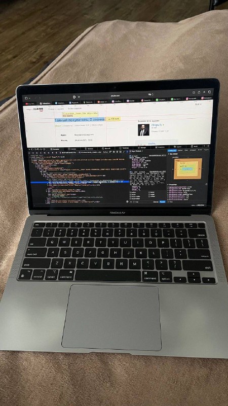 Mac Air M1 2020 8GB RAM 256GB SSD