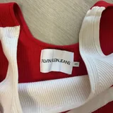 Платье Calvin Klein XS 4
