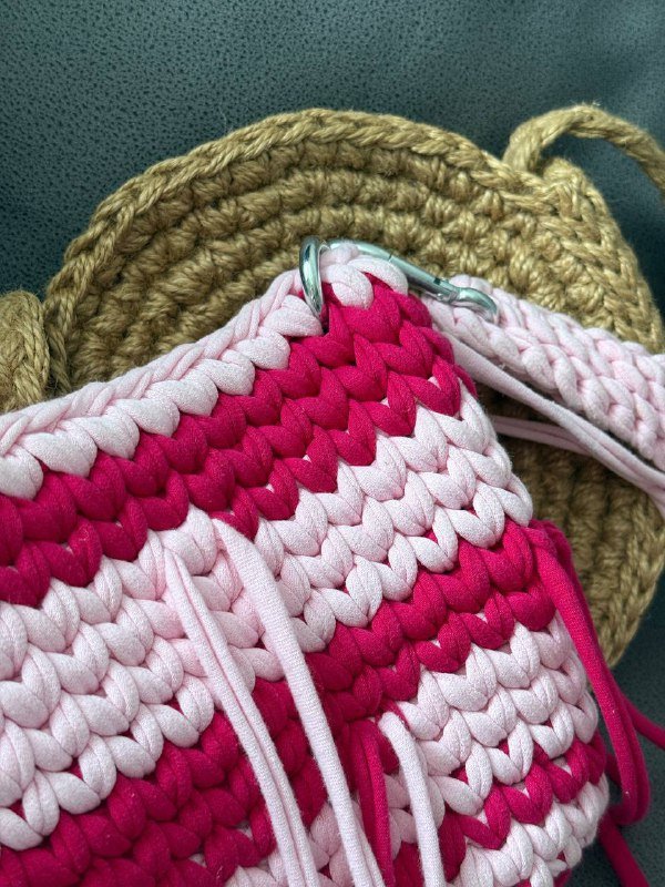 Розовая прелестная сумочка, Джутовая круглая сумочка