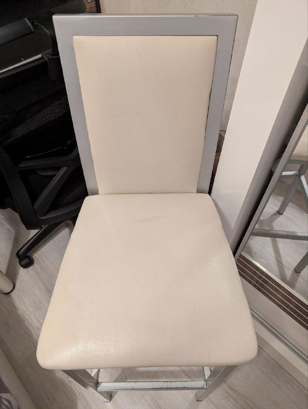 Барный стул, тумбочка 2