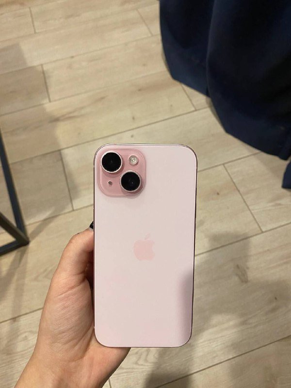 Айфон 15 розовый 128 ГБ