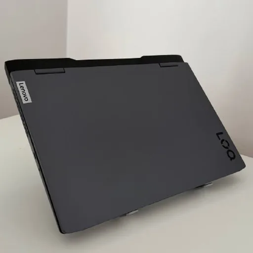 игровой ноутбук Lenovo LOQ 15IRH8