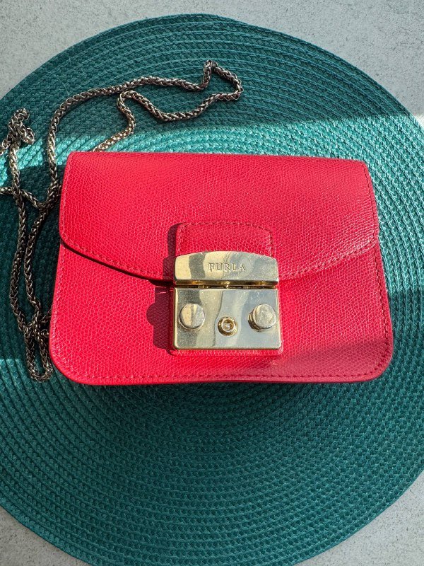 Сумочка FURLA METROPOLIS MINI, Pandora браслеты, кольца, парфюм, очки Xiaomi, чехлы на iPhone 11