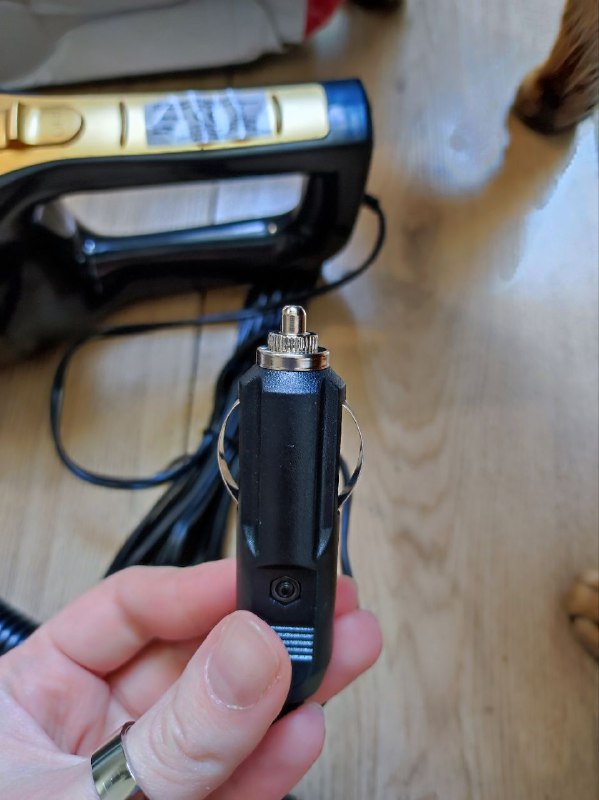 Перкуссионный массажёр, будильник Miniso, пылесос для машины 5