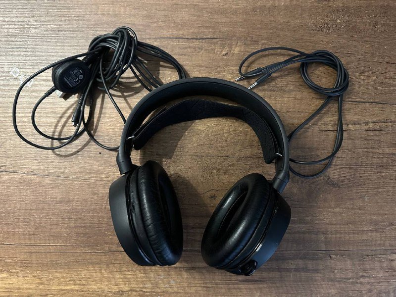 Игровые наушники Steelseries Arctis 5 RGB