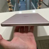 MacBook Neo розовый 4