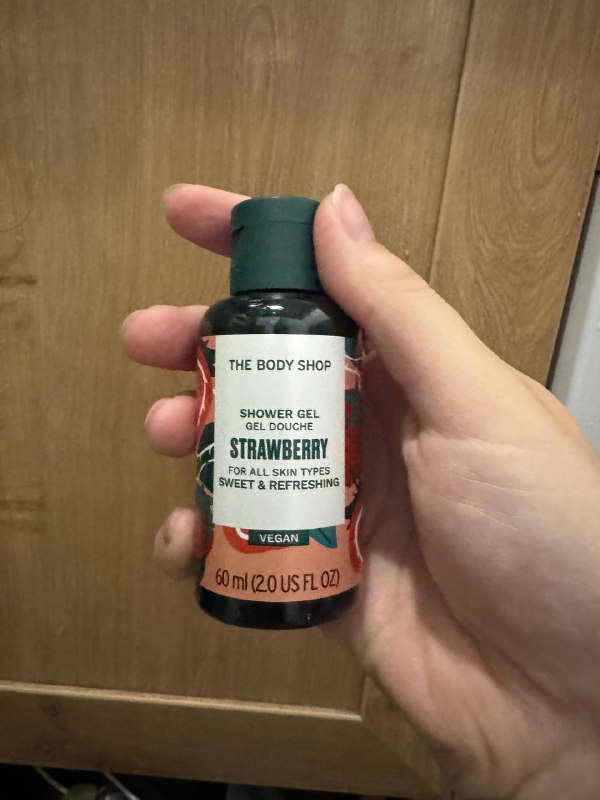 Крем, мыло, гели для душа, боди баттер The Body Shop 6