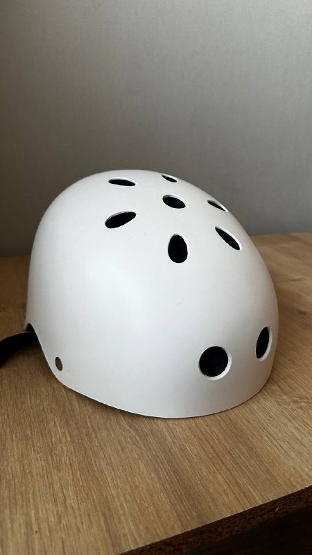 Шлем белый для роликов, скейтборда, самоката размер 54-57 см