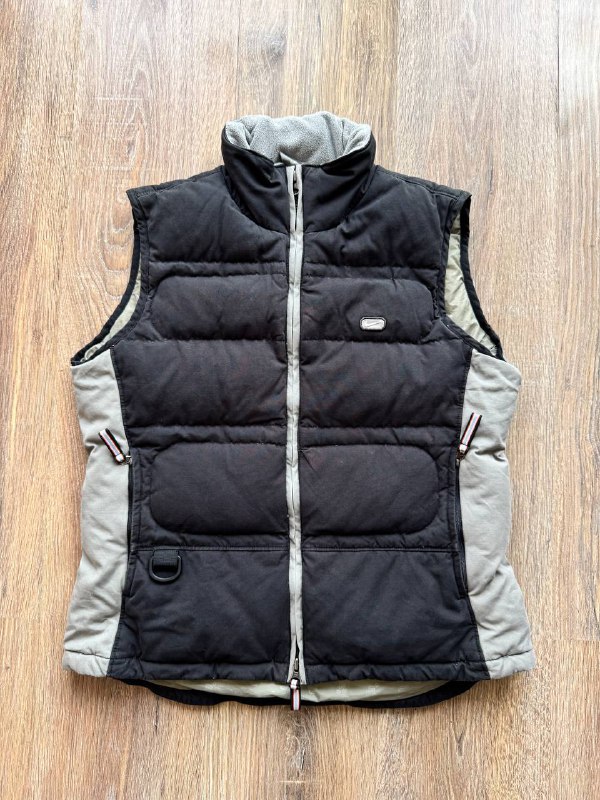 Жилетка Nike, Анорак Dickies, Ветровки Napapijri, Lacoste, Kappa, The Stronghold, Худи Ellesse, Puma