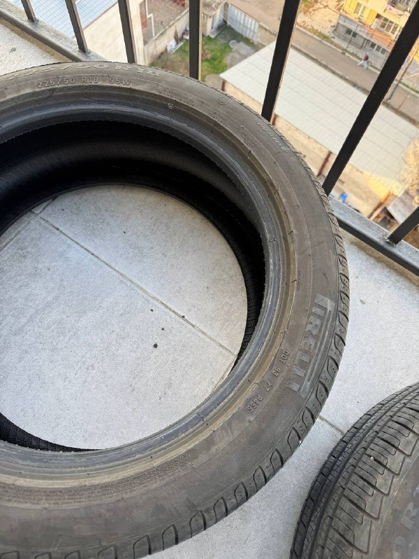 Резина летняя Pirelli и Bridgestone 225/50 R18 2