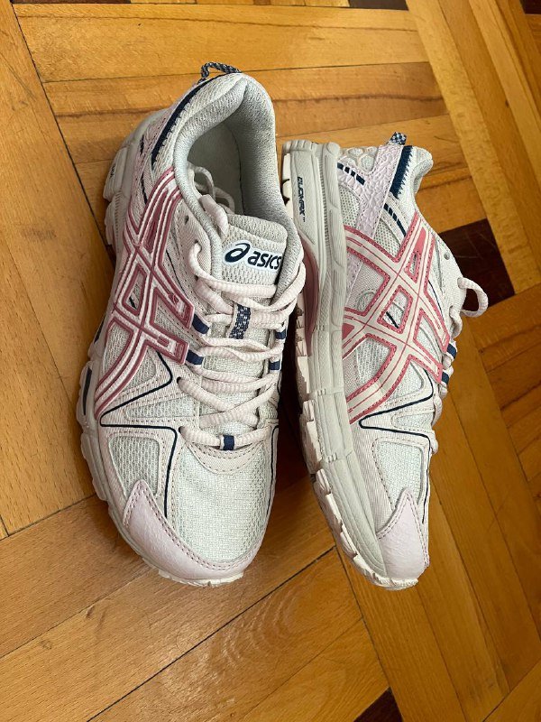 Шорты, Джинсы, Кроссовки DC, Кроссовки ASICS, Белый топ, Серый топ 6