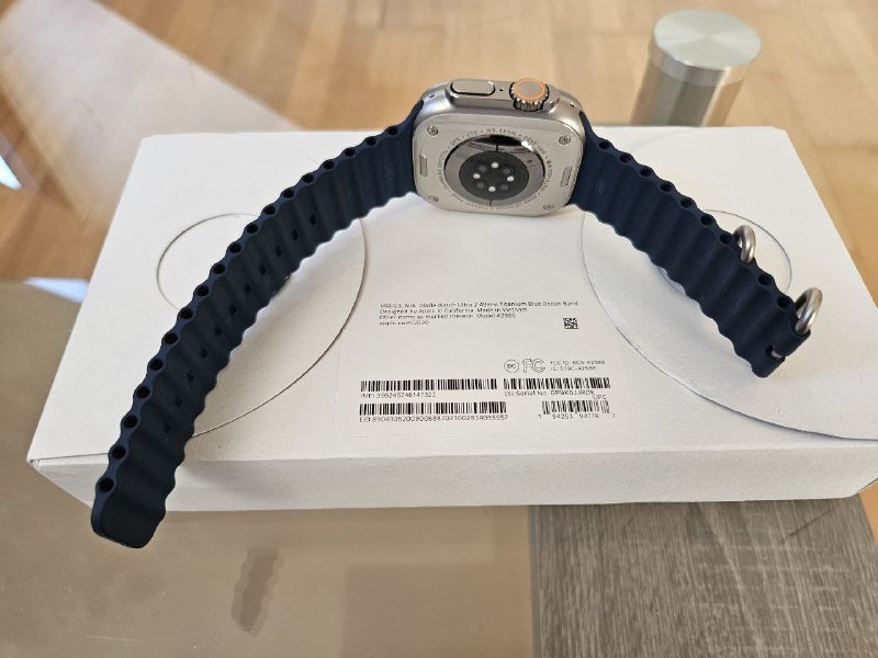 Apple Watch Ultra 2 3