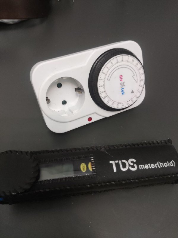 Гроу оборудование для выращивания с лампами и вентиляторами 8