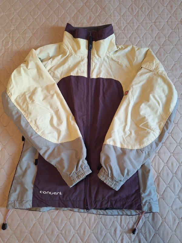 Женские куртки и кофты 4