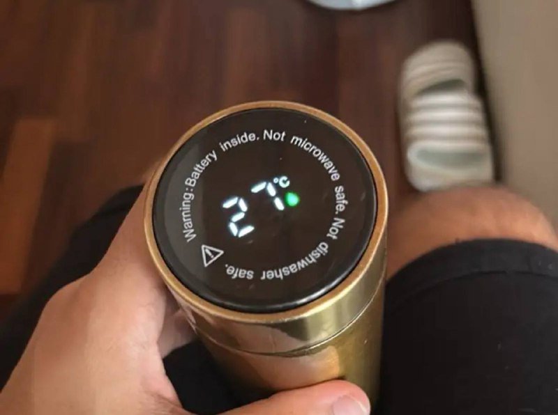 умный термос с вакуумной изоляцией и светодиодным дисплеем 500мл