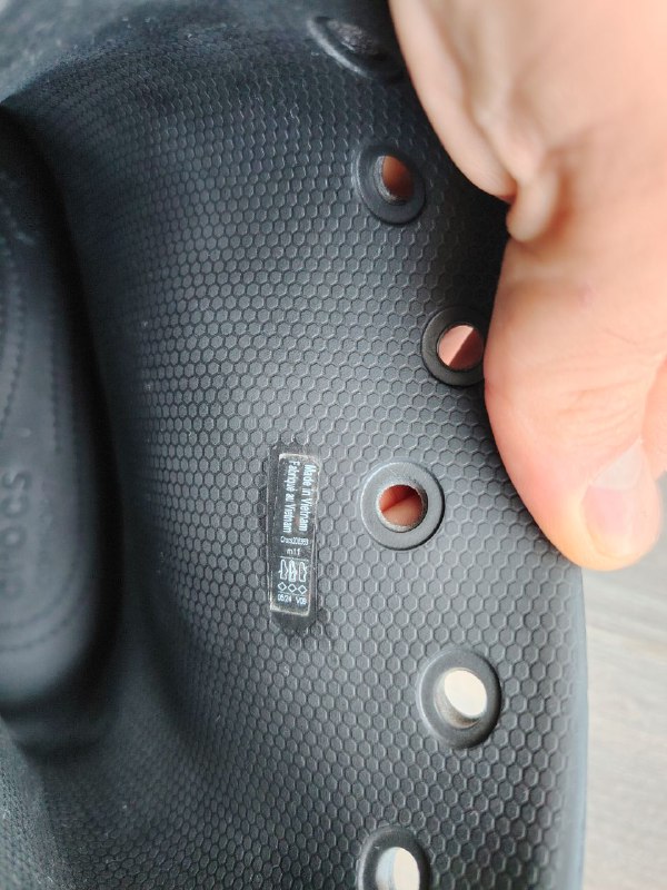 2 пары сапог Crocs мужские и женские 44 и 39 размера 3
