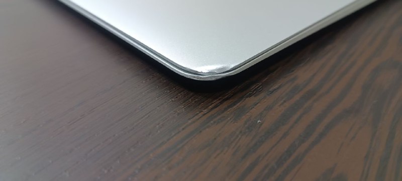 MacBook Air A1466 13.3  Intel Core i5 4GB 512GB SSD 7