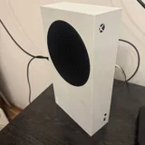 Xbox Series S с джойстиком 1
