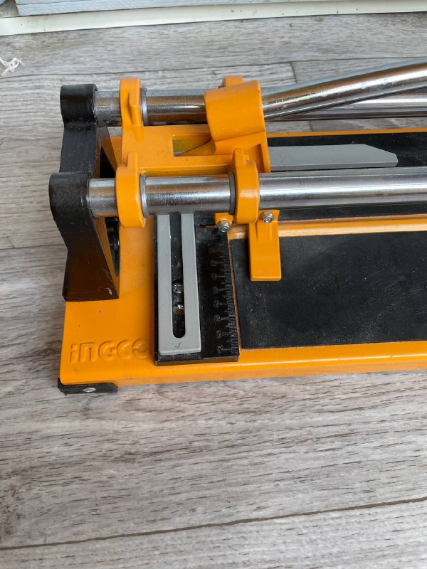 Плиткорез Ingco новый 3