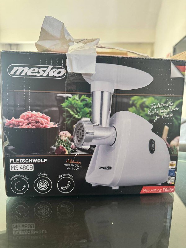 Электрическая мясорубка 2