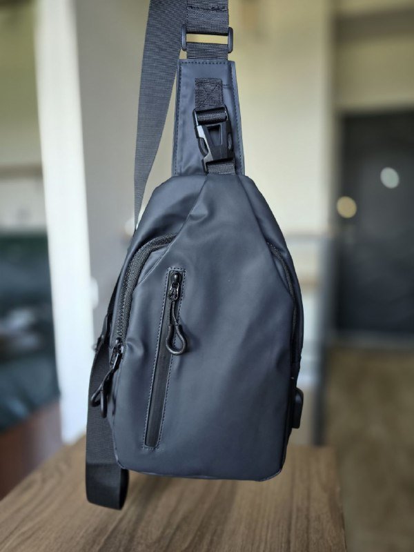 Мужская сумка через плечо с USB-портом 5