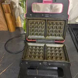 Вафельница Kitfort с 2 парами насадок 2