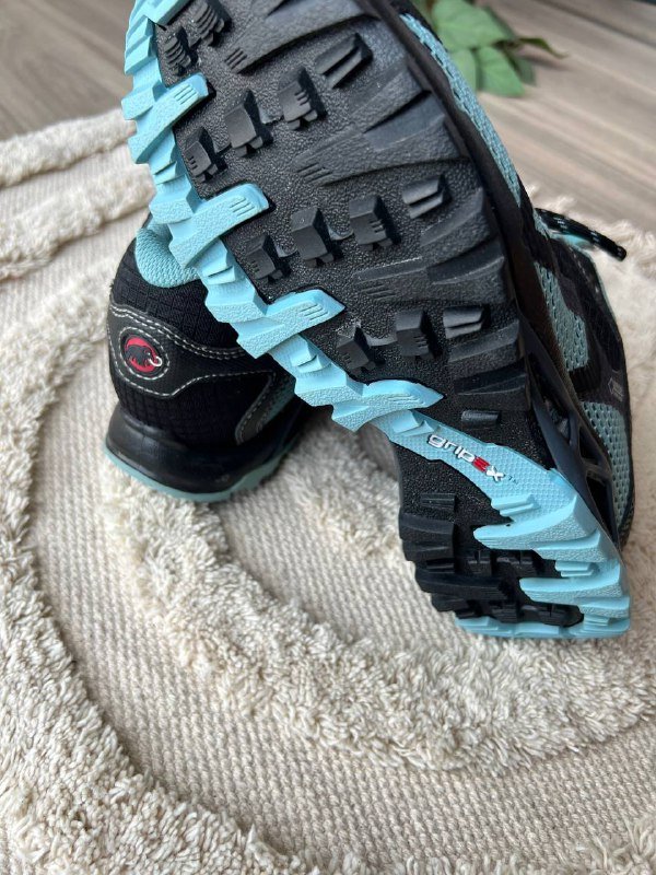 Кроссовки Mammut на мембране Gore-Tex размер 38 4