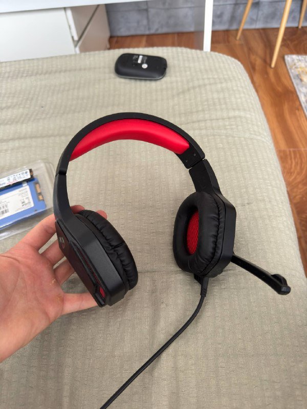 ssd m2 1TB, ssd 2.5 256gb, видеокарта GTX 1070TI, процессор intel core i5 12400f, процессор ryzen 7 3700x, клавиатуры, наушники, мышки, веб-камеры, микрофоны 8