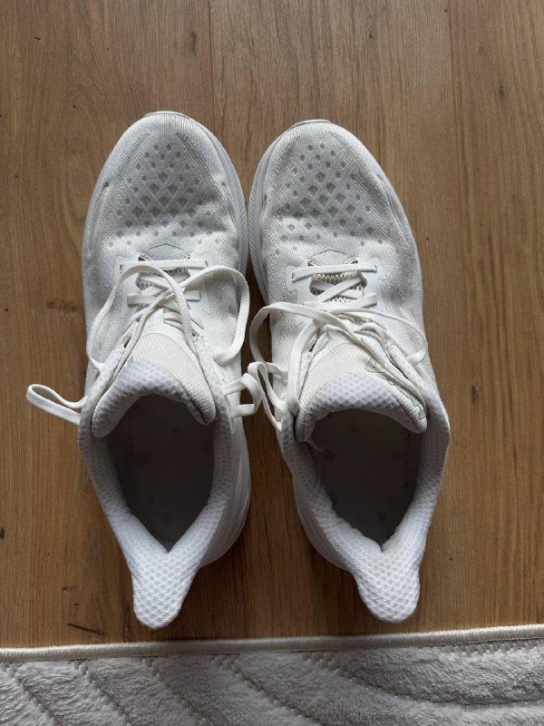 Кроссовки Clifton 9